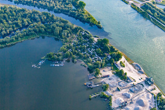 Vue aérienne de Camping à l'embouchure de la Murg à Steinmauern dans le département Bade-Wurtemberg, Allemagne