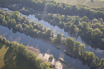 Munchhausen dans le département Bas Rhin, France du point de vue du drone