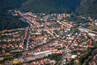 Vue aérienne de Eisenbahnstr à Thale dans le département Saxe-Anhalt, Allemagne