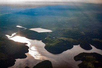 Vue aérienne de Barrage de Rappbode vu du sud-ouest à le quartier Hasselfelde in Oberharz am Brocken dans le département Saxe-Anhalt, Allemagne