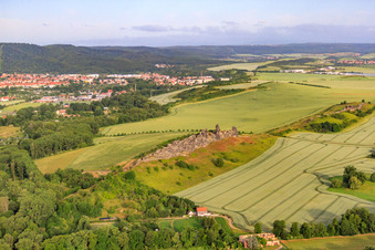 Vue aérienne de Contre-pierres du Mur du Diable (Köingstein) à le quartier Weddersleben in Thale dans le département Saxe-Anhalt, Allemagne