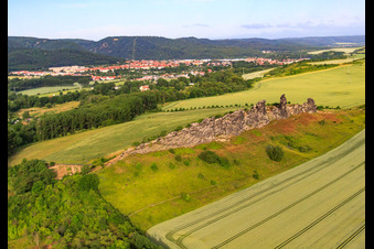 Vue aérienne de Contre-pierres du Mur du Diable (Köingstein) à le quartier Weddersleben in Thale dans le département Saxe-Anhalt, Allemagne