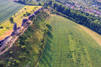 Goethestein au Gegensteine du Teufelsmauer (Köingstein) à le quartier Weddersleben in Thale dans le département Saxe-Anhalt, Allemagne d'en haut