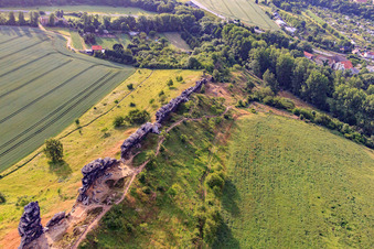 Goethestein au Gegensteine du Teufelsmauer (Köingstein) à le quartier Weddersleben in Thale dans le département Saxe-Anhalt, Allemagne vue d'en haut