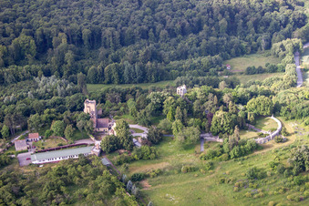 Vue aérienne de Roseburg à le quartier Rieder in Ballenstedt dans le département Saxe-Anhalt, Allemagne
