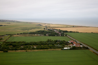 Vue aérienne de Holmpton dans le département Angleterre, Grande Bretagne