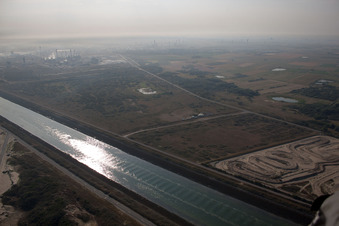 Port à Loon-Plage à Loon-Plage dans le département Nord, France depuis l'avion