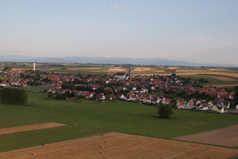 Enregistrement par drone de Schleithal dans le département Bas Rhin, France