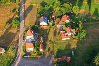 Vue aérienne de Lauterweg dans le quartier de Bienwaldmühle à Scheibenhardt dans le département Rhénanie-Palatinat, Allemagne