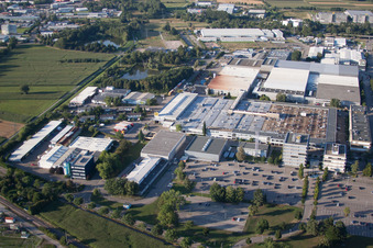 Photographie aérienne de Zone industrielle à le quartier Vimbuch in Bühl dans le département Bade-Wurtemberg, Allemagne