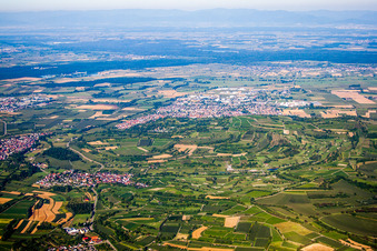 Vue aérienne de Herbolzheim dans le département Bade-Wurtemberg, Allemagne