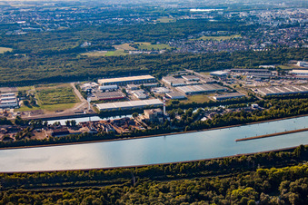 Vue aérienne de Port de Strasbourg à le quartier Port du Rhin Sud in Straßburg dans le département Bas Rhin, France
