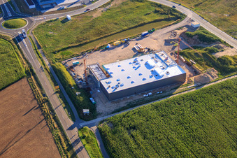 Nouveau bâtiment pour TRANSAC International Speditionsgesellschaft mbH à Rülzheim dans le département Rhénanie-Palatinat, Allemagne d'en haut