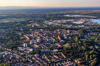 Photographie aérienne de Vue de la ville depuis le sud à Germersheim dans le département Rhénanie-Palatinat, Allemagne