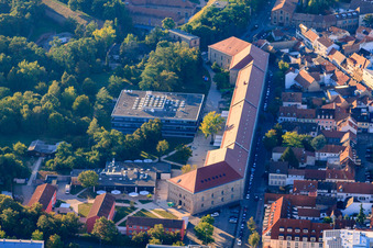 Vue oblique de Campus universitaire FTSK Germersheim à Germersheim dans le département Rhénanie-Palatinat, Allemagne