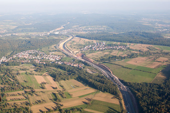 Vue aérienne de Mütschelbach, chantier A6 à le quartier Untermutschelbach in Karlsbad dans le département Bade-Wurtemberg, Allemagne