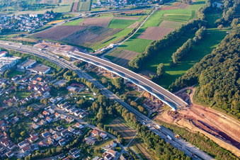 Mütschelbach, chantier de l'A8 à le quartier Nöttingen in Remchingen dans le département Bade-Wurtemberg, Allemagne depuis l'avion