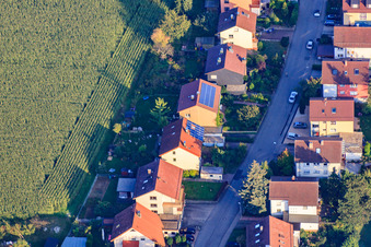 Vue oblique de À Rothsberg à Ispringen dans le département Bade-Wurtemberg, Allemagne