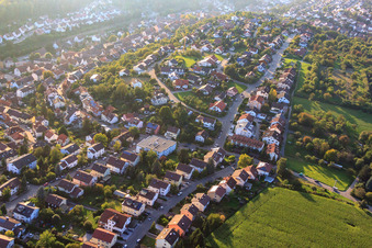 À Rothsberg à Ispringen dans le département Bade-Wurtemberg, Allemagne depuis l'avion
