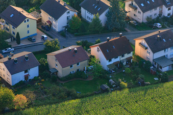Enregistrement par drone de À Rothsberg à Ispringen dans le département Bade-Wurtemberg, Allemagne