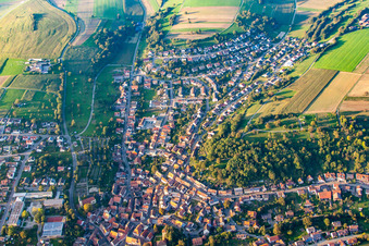 Vue aérienne de Quartier Stein in Königsbach-Stein dans le département Bade-Wurtemberg, Allemagne
