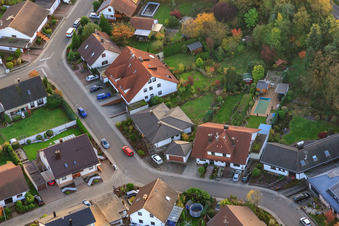 Vue d'oiseau de Südring x Pfarrer-Löser-Straße à Rülzheim dans le département Rhénanie-Palatinat, Allemagne