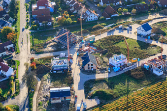 Nouvelle zone de développement Am Wingertsberg à Insheim dans le département Rhénanie-Palatinat, Allemagne hors des airs