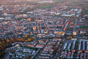 Landau in der Pfalz dans le département Rhénanie-Palatinat, Allemagne d'un drone
