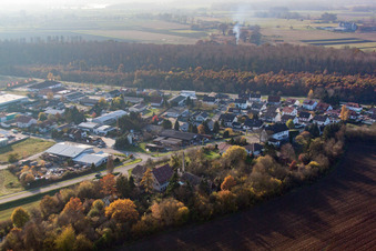 Vue aérienne de Zone commerciale à le quartier Rußheim in Dettenheim dans le département Bade-Wurtemberg, Allemagne
