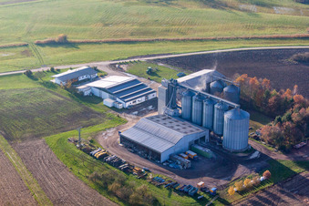 Photographie aérienne de Commerce de détail de Bolz à le quartier Rußheim in Dettenheim dans le département Bade-Wurtemberg, Allemagne