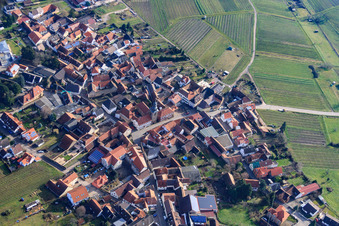 Photographie aérienne de Église protestante Frankweiler à Weinstr à Frankweiler dans le département Rhénanie-Palatinat, Allemagne