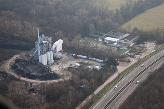 Vue aérienne de Usine d'asphalte de Landau à Landau in der Pfalz dans le département Rhénanie-Palatinat, Allemagne