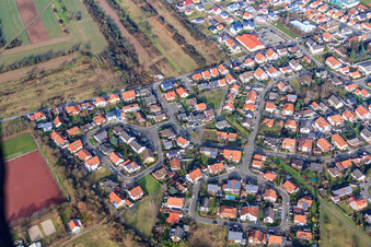 Vue aérienne de À Nonnenwaldeck à Lingenfeld dans le département Rhénanie-Palatinat, Allemagne