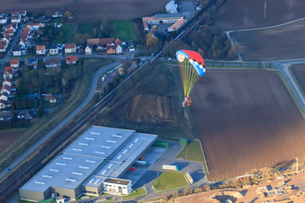 Vue aérienne de Hôtel-Restaurant zum Bahnhof 1894 Rohrbach et Eichenlaub Logistik GmbH à Rohrbach dans le département Rhénanie-Palatinat, Allemagne