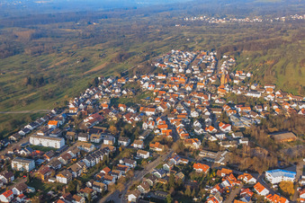 Photographie aérienne de Vue de la ville en hiver depuis le sud-ouest à Bischweier dans le département Bade-Wurtemberg, Allemagne