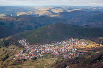 Photographie aérienne de Vue sur le village à Wernersberg dans le département Rhénanie-Palatinat, Allemagne