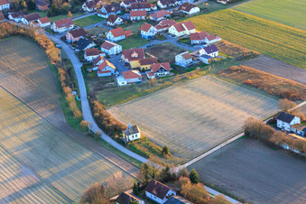 Photographie aérienne de Chapelle des Pauvres Âmes sur Knittelsheimer Weg à Herxheimweyher dans le département Rhénanie-Palatinat, Allemagne