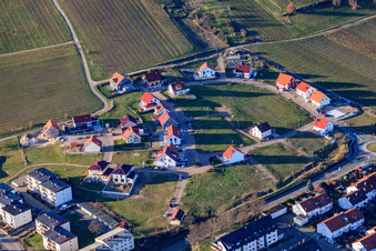 Photographie aérienne de Nouvelle zone de développement Im Wingert à le quartier Pleisweiler in Bad Bergzabern dans le département Rhénanie-Palatinat, Allemagne