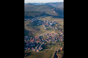 Vue oblique de Quartier Gleiszellen in Gleiszellen-Gleishorbach dans le département Rhénanie-Palatinat, Allemagne