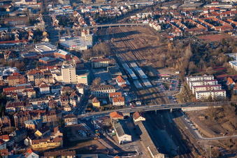 Quartier Queichheim in Landau in der Pfalz dans le département Rhénanie-Palatinat, Allemagne depuis l'avion