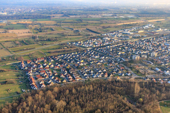 Vue aérienne de Morgenstr à Ötigheim dans le département Bade-Wurtemberg, Allemagne