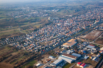 Photographie aérienne de Vue des rues et des maisons dans les quartiers résidentiels à Durmersheim dans le département Bade-Wurtemberg, Allemagne