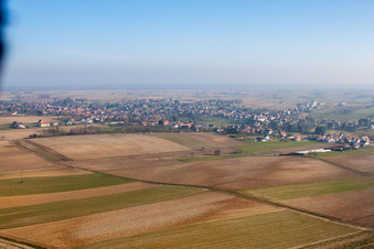 Vue aérienne de Seebach dans le département Bas Rhin, France