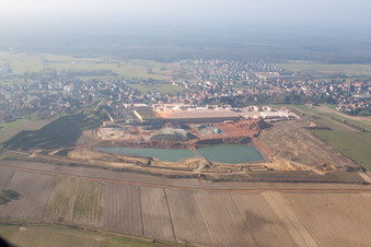 Vue oblique de Kuhlendorf dans le département Bas Rhin, France