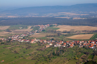 Surbourg dans le département Bas Rhin, France d'un drone