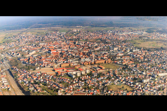 Thurot du sud à le quartier Bildstoeckel Ouest in Hagenau dans le département Bas Rhin, France