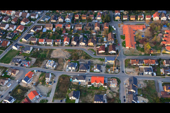 Vue aérienne de Jardin d'enfants Albertino, Albert-Schweitzer-Straße à Jockgrim dans le département Rhénanie-Palatinat, Allemagne