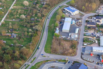 Vue aérienne de Klaus Dieter Zawisla GmbH - Nettoyage de canalisations au Mittelwegring à Jockgrim dans le département Rhénanie-Palatinat, Allemagne