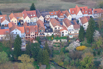 Photographie aérienne de Ludwigstraße vue de l'ouest à Jockgrim dans le département Rhénanie-Palatinat, Allemagne