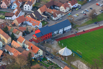 Vue aérienne de Terrain de football TSG Jockgrim à Jockgrim dans le département Rhénanie-Palatinat, Allemagne
